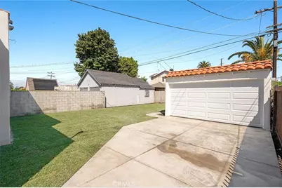 7700 Brighton, Los Angeles, CA 90047 - Photo 16