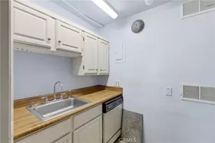 649 Gould Terrace, Hermosa Beach, CA 90254 - Photo 32