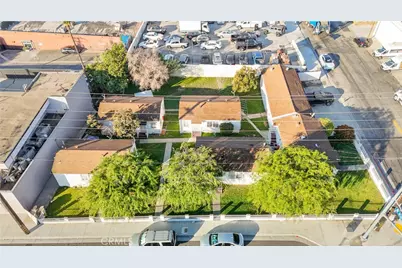 335 339 Centinela, Inglewood, CA 90302 - Photo 18