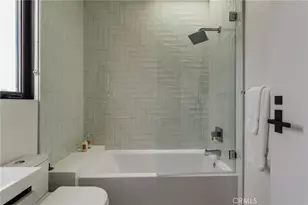 7200 Kentwood Ave, Los Angeles, CA 90045 - Photo 34