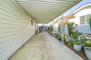 2601 E Victoria St, Rancho Dominguez, CA 90220 - Photo 2