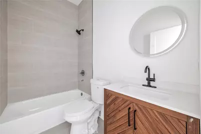 10905 Dalerose Avenue #B, Inglewood, CA 90304 - Photo 10