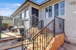 812 W Athens, Los Angeles, CA 90044 - Photo 26