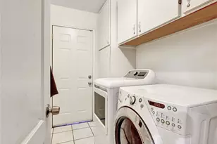 812 W Athens, Los Angeles, CA 90044 - Photo 12