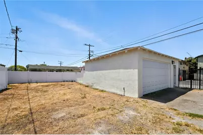 840 W 130th Street, Gardena, CA 90247 - Photo 32