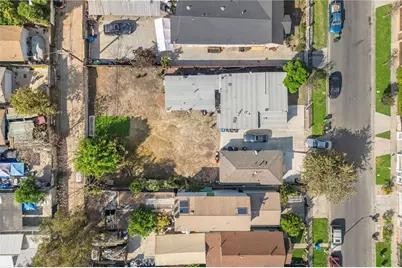 2106 E 113th, Los Angeles, CA 90059 - Photo 12