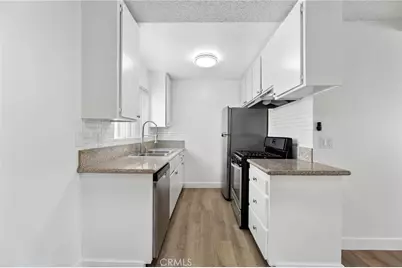 223 Shell Street, Manhattan Beach, CA 90266 - Photo 14