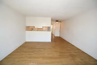 7104 San Pedro, Los Angeles, CA 90003 - Photo 18
