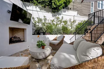 3211 N Valley, Manhattan Beach, CA 90266 - Photo 30