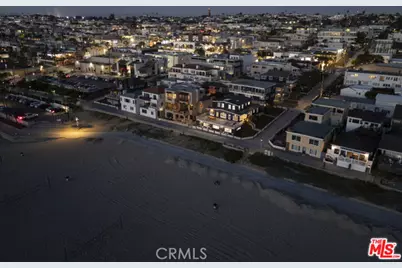 1000 The Strand, Manhattan Beach, CA 90266 - Photo 2