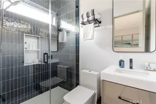 664 Rosecrans Ave, Manhattan Beach, CA 90266 - Photo 20