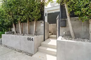 664 Rosecrans Ave, Manhattan Beach, CA 90266 - Photo 44