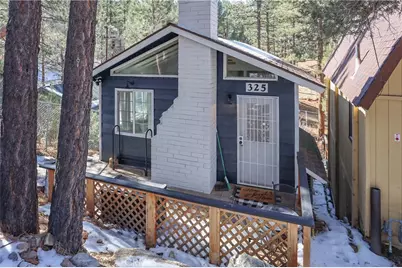 325 Hilltop Lane, Big Bear City, CA 92314 - Photo 4
