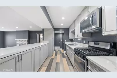 1940 N Highland #17, Los Angeles, CA 90068 - Photo 8