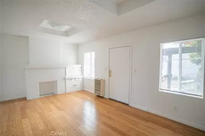 1513 E Broadway, Long Beach, CA 90802 - Photo 8