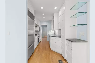 2108 Grandview Avenue, Manhattan Beach, CA 90266 - Photo 10