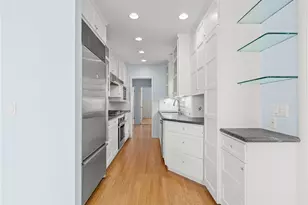 2108 Grandview Ave, Manhattan Beach, CA 90266 - Photo 10