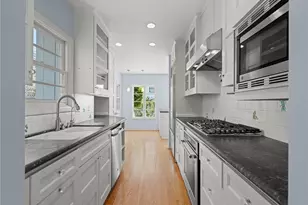 2108 Grandview Ave, Manhattan Beach, CA 90266 - Photo 12