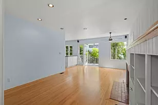 2108 Grandview Ave, Manhattan Beach, CA 90266 - Photo 2