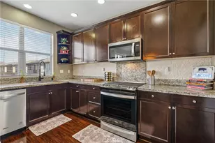 12041 Stanley Park Ct, Hawthorne, CA 90250 - Photo 10