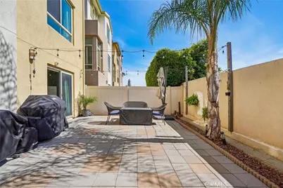 12041 Stanley Park Court, Hawthorne, CA 90250 - Photo 26