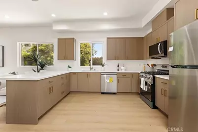 642 E Fairview Boulevard #A, Inglewood, CA 90302 - Photo 20