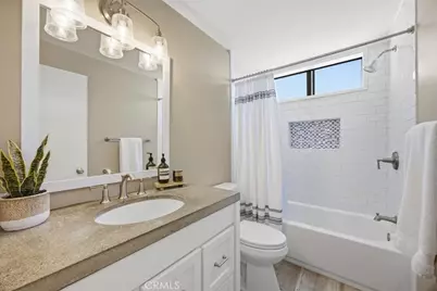 215 W Palm Avenue #301, El Segundo, CA 90245 - Photo 18
