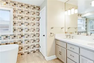 420 S Broadway Ave, Redondo Beach, CA 90277 - Photo 12