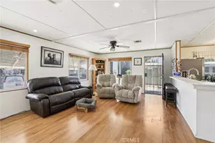 16079 Yarnell Street, Sylmar, CA 91342 - Photo 4