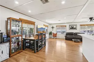 16079 Yarnell Street, Sylmar, CA 91342 - Photo 2