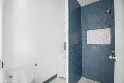 322 W 105th, Los Angeles, CA 90003 - Photo 16