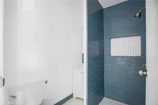 322 W 105th, Los Angeles, CA 90003 - Photo 16