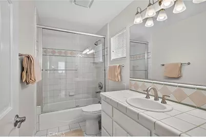 204 N Lucia #A, Redondo Beach, CA 90277 - Photo 26