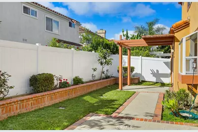 4 Estrella, Irvine, CA 92614 - Photo 22
