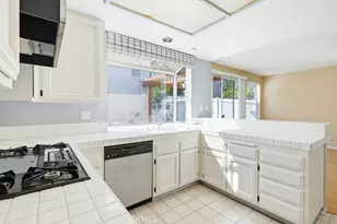 4 Estrella, Irvine, CA 92614 - Photo 10