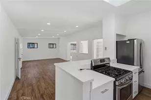 217 S Aviation, Manhattan Beach, CA 90266 - Photo 6