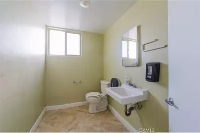 440 N Marine, Wilmington, CA 90744 - Photo 4
