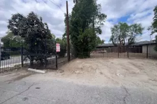 1064 Waters, Pomona, CA 91766 - Photo 22