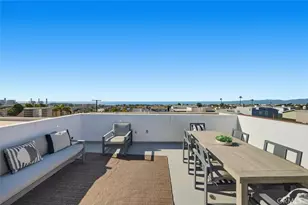 959 5th St, Hermosa Beach, CA 90254 - Photo 42