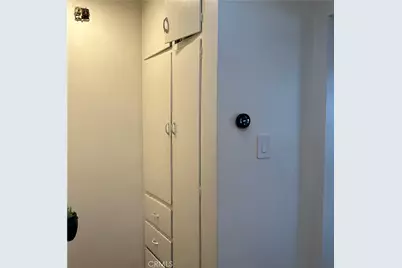 2570 E Washington, Carson, CA 90810 - Photo 10