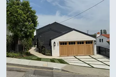 865 10th Street, Manhattan Beach, CA 90266 - Photo 1