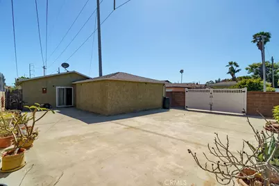 5039 W 132nd Street, Hawthorne, CA 90250 - Photo 26