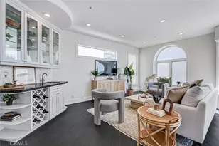 225 Rosecrans Pl, Manhattan Beach, CA 90266 - Photo 12