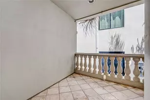 225 Rosecrans Pl, Manhattan Beach, CA 90266 - Photo 30