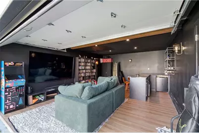 5824 Compass Drive, Los Angeles, CA 90045 - Photo 18
