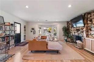 5824 Compass Dr, Los Angeles, CA 90045 - Photo 10