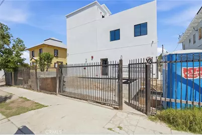 1009 E 29th Street, Los Angeles, CA 90011 - Photo 2