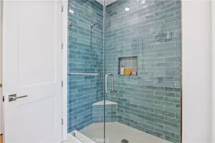 2420 Ives Ln, Redondo Beach, CA 90278 - Photo 18