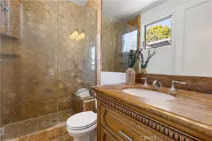 2516 Walnut Ave, Manhattan Beach, CA 90266 - Photo 50