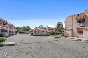 10943 Laurel Canyon, San Fernando, CA 91340 - Photo 32